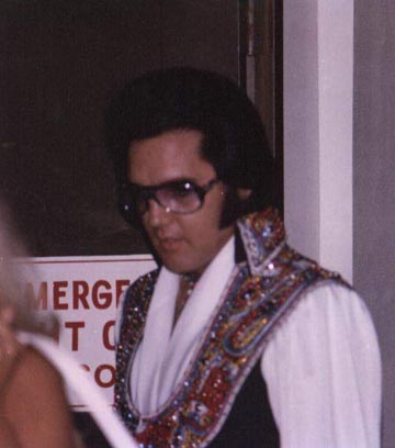 Elvis Presley - Glasses