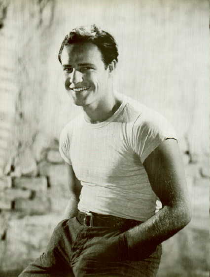 Marlon Brando - Smile