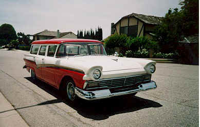 1957 FORD COUNTRY SEDAN