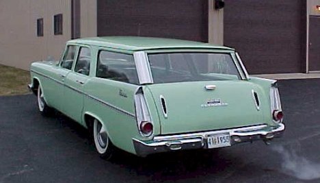 1958 PLYMOUTH CUSTOM SUBURBAN BACK