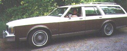 1985 OLDSMOBILE CUSTOM CRUISER