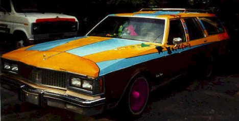 1988 OLDSMOBILE CUSTOM CRUISER