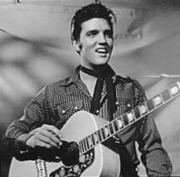 Elvis Presley - mit Gitarre