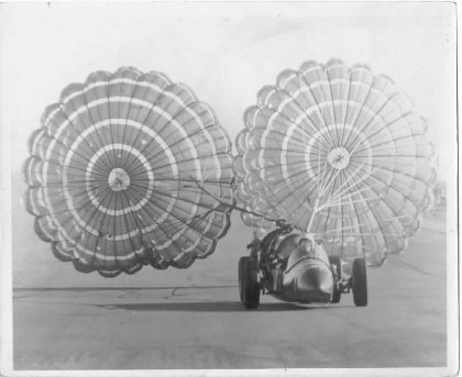 Jet Cars - Fallschirm