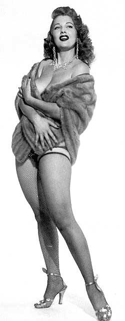 Tempest Storm - in Pelz geh�llt